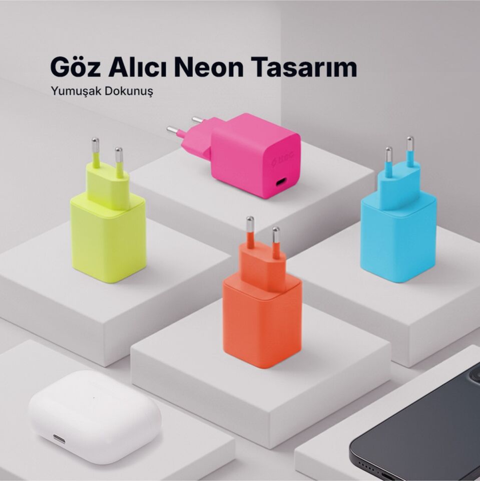 Ttec Smartcharger Gan 20W PD Seyahat Hızlı Şarj Aleti + USB-C - Lightning 120 CM Kablo Neon Mavi